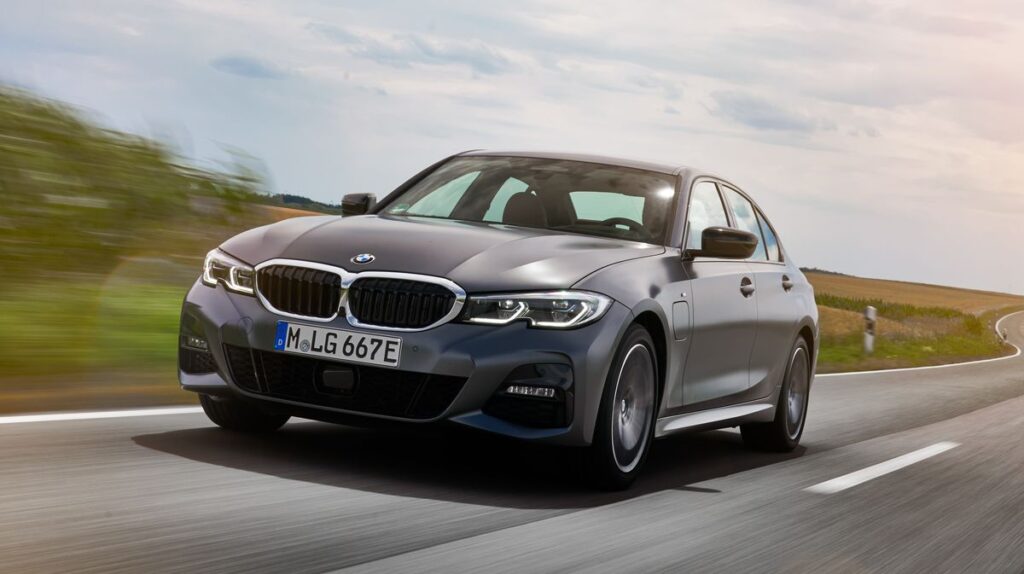 Latest BMW Price in Pakistan | Models, Features, and Pictures